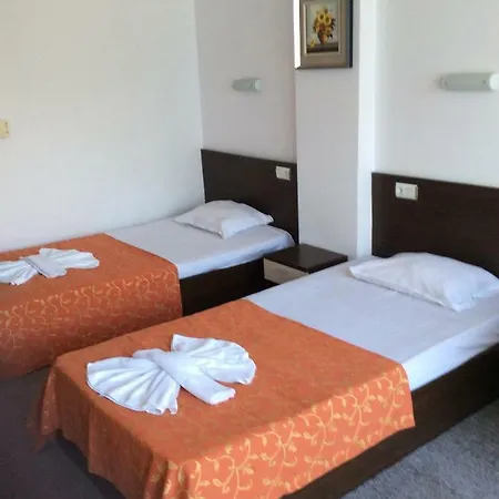Sunrise Sands Хотел 4*