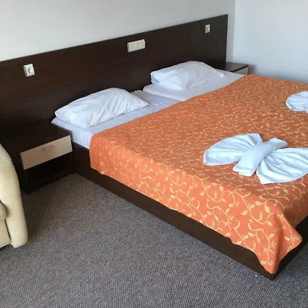 Sunrise Sands 4*